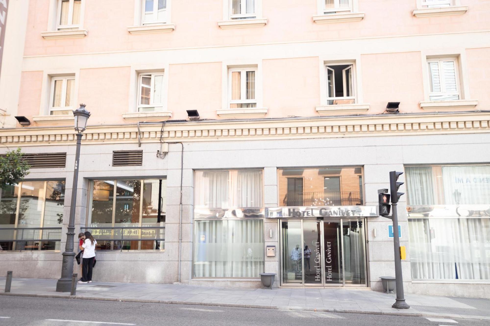 Porcel Ganivet — Fotos 3
